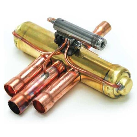 3/8in x 1/2in Rvrsing Valve with Coil by Trane in US